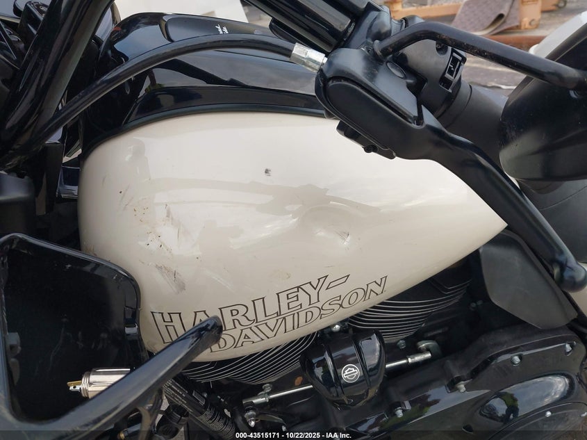 1HD1ACL16PB614250 2023 HARLEY-DAVIDSON ROAD GLIDE photo no. 17