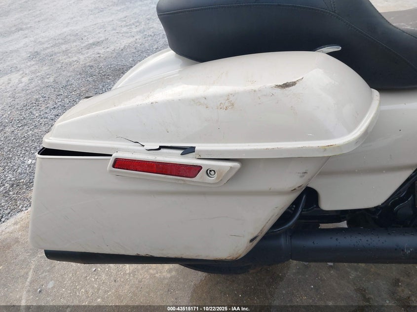 1HD1ACL16PB614250 2023 HARLEY-DAVIDSON ROAD GLIDE photo no. 18