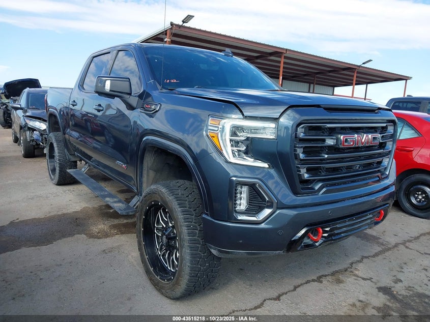 GMC SIERRA 1500 4WD SHORT BOX AT4