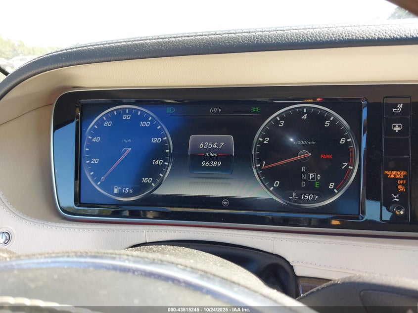 2015 MERCEDES-BENZ S 550 WDDUG8CB5FA130213