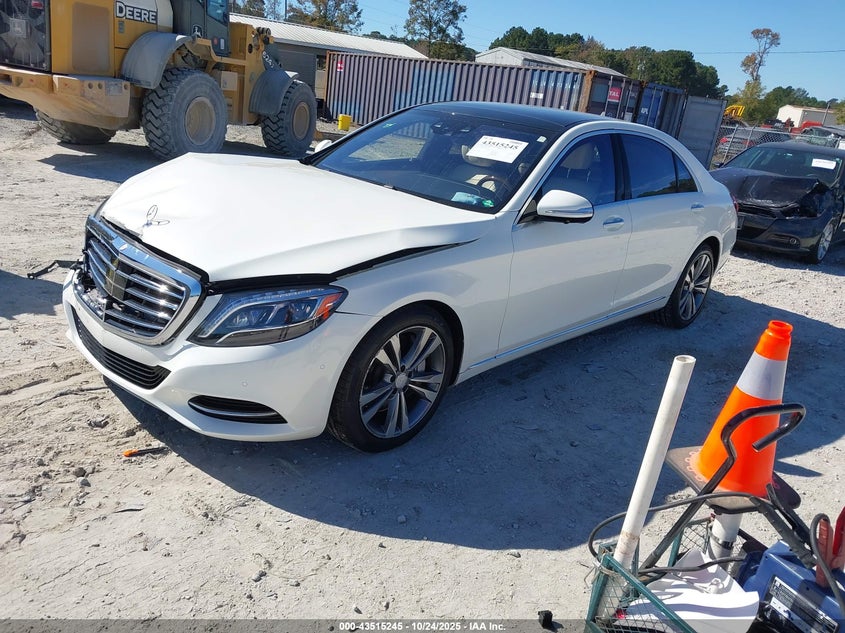 2015 MERCEDES-BENZ S 550 WDDUG8CB5FA130213