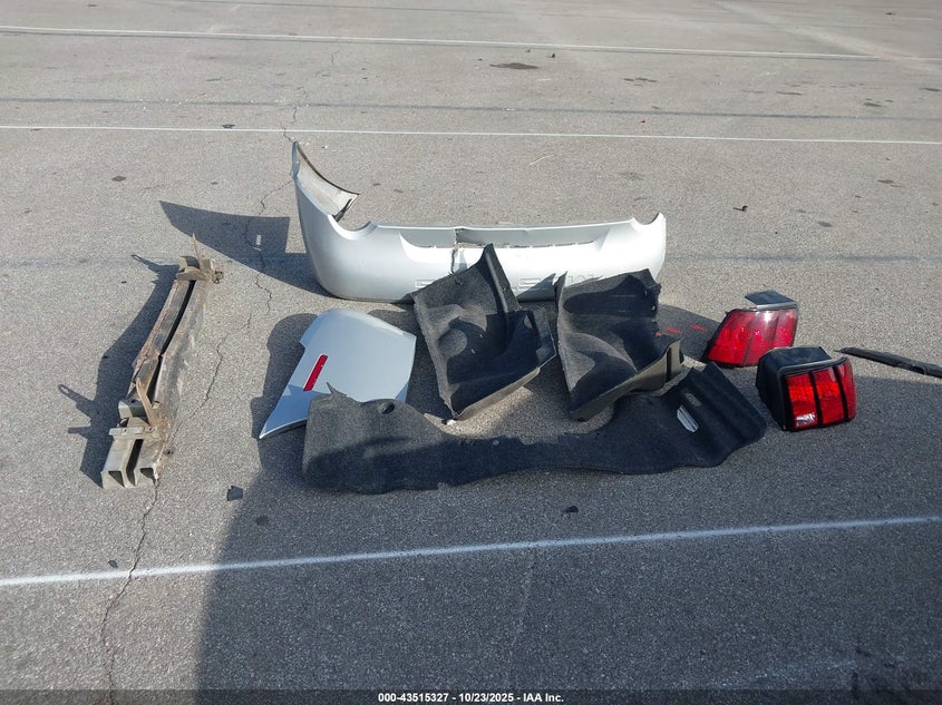 2001 Ford Mustang Cobra VIN: 1FAFP47V51F250305 Lot: 43515327