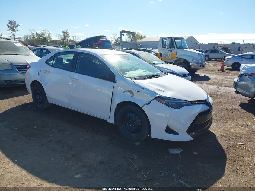 2018 TOYOTA COROLLA LE - 2T1BURHE6JC086097