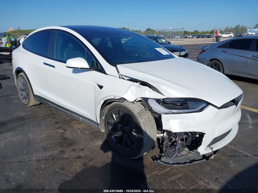 2023 TESLA MODEL X DUAL MOTOR ALL-WHEEL DRIVE/STANDARD RANGE - 7SAXCAE58PF410284