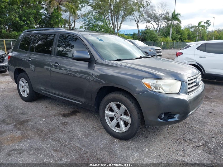 TOYOTA HIGHLANDER SE V6