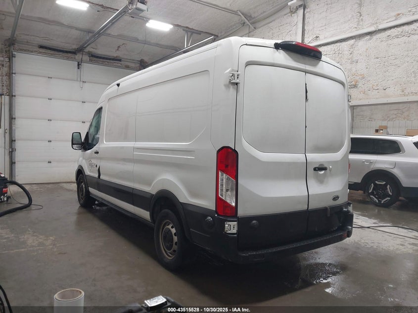 2020 FORD TRANSIT-250 auction photo 3
