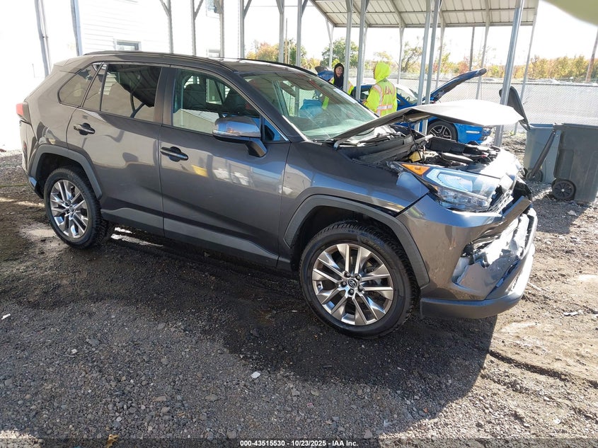 TOYOTA RAV4 XLE PREMIUM
