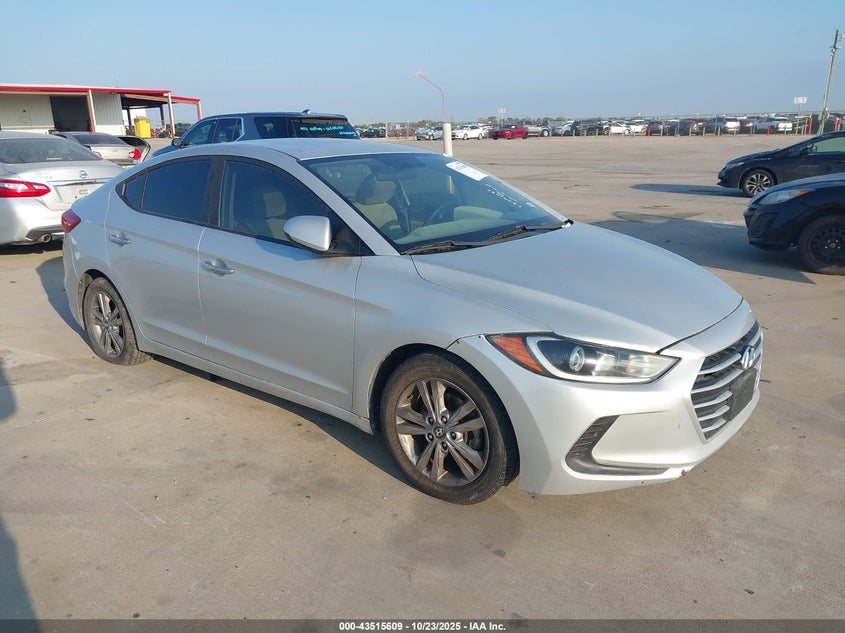 HYUNDAI ELANTRA SEL