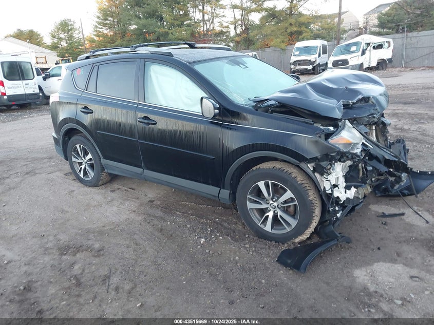 2017 TOYOTA RAV4 XLE - 2T3RFREV3HW571164