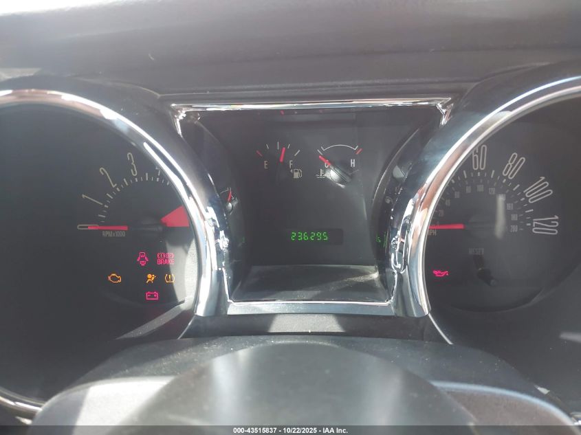 2007 Ford Mustang V6 Deluxe/V6 Premium VIN: 1ZVFT80N975273377 Lot: 43515837