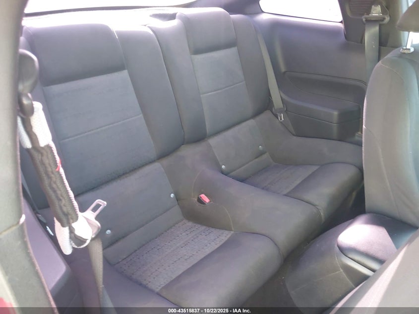 2007 Ford Mustang V6 Deluxe/V6 Premium VIN: 1ZVFT80N975273377 Lot: 43515837