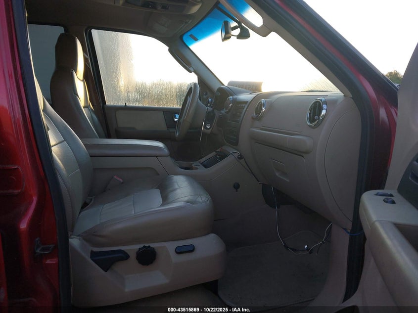 1FMFU17596LA84828 2006 FORD EXPEDITION photo no. 5