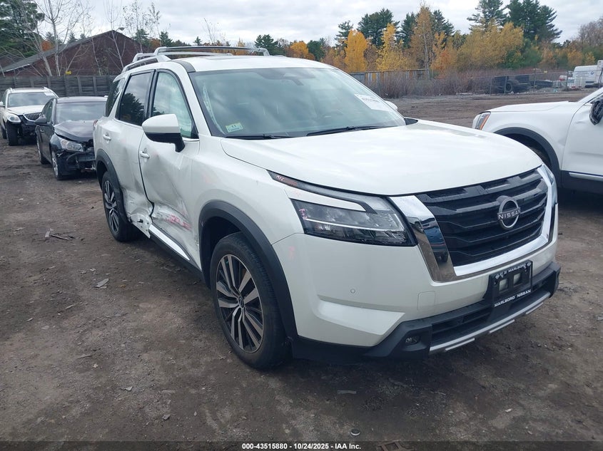 NISSAN PATHFINDER PLATINUM 4WD