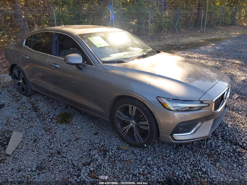 VOLVO S60 T5 INSCRIPTION