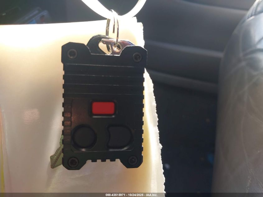 2002 Ford F-150 Lariat/Xlt VIN: 1FTRW08L02KA32748 Lot: 43515971