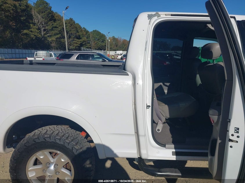 2002 Ford F-150 Lariat/Xlt VIN: 1FTRW08L02KA32748 Lot: 43515971