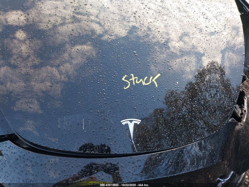 2023 Tesla Model Y Awd/Long Range Dual Motor All-Wheel Drive VIN: 7SAYGAEE1PF914992 Lot: 43515980