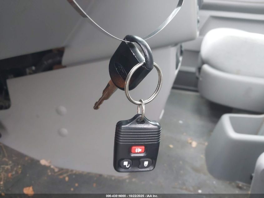 2005 Ford Freestar Se VIN: 2FMZA51635BA26999 Lot: 43516000