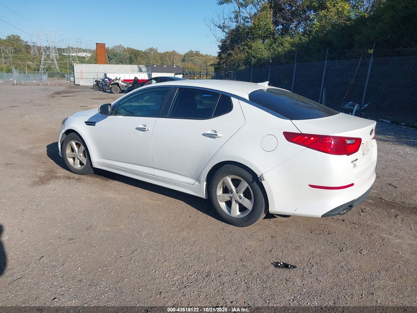 2015 Kia Optima Lx white sedan gasoline KNAGM4A70F5640644 photo #4