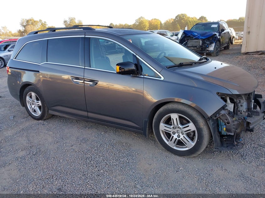 2013 HONDA ODYSSEY TOURING/TOURING ELITE - 5FNRL5H95DB013249