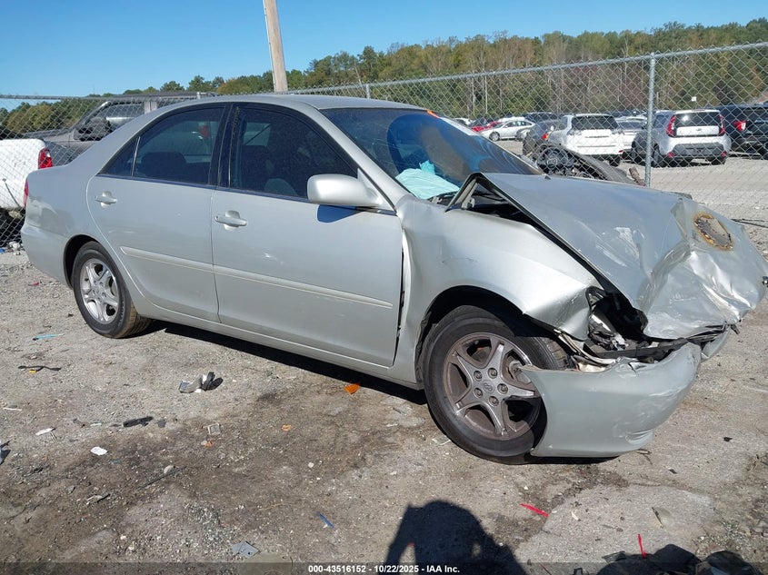 4T1BE32K62U024370 2002 Toyota Camry Le auction photo 1