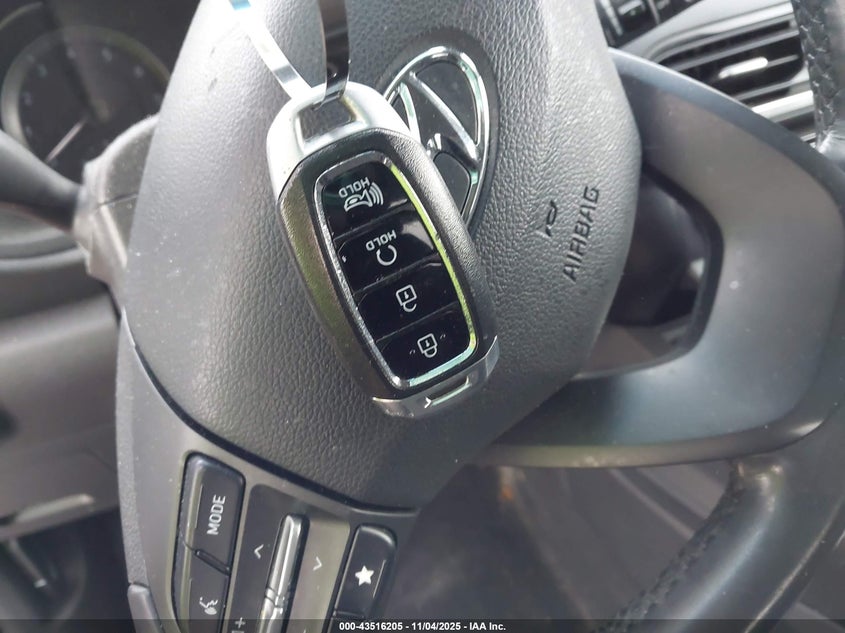 VIN KM8K32AB7NU754276 2022 HYUNDAI KONA SEL