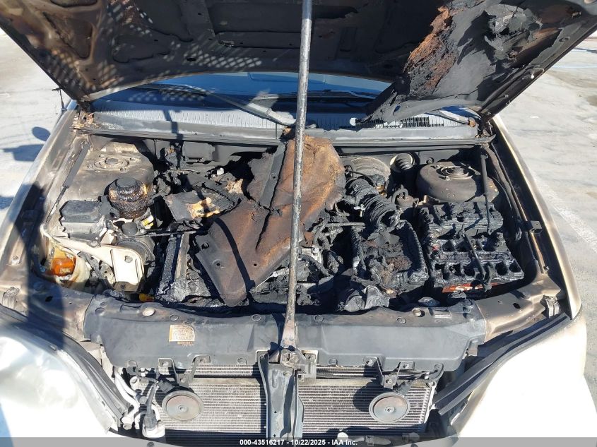 2004 Kia Sedona Ex/Lx VIN: KNDUP131746515748 Lot: 43516217