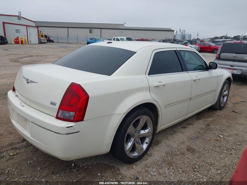 2C3KA53G97H835455 2007 CHRYSLER 300 photo no. 4