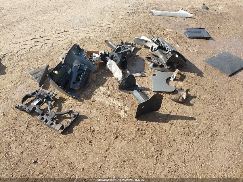 2023 Ford Transit-250 VIN: 1FTBR2XG4PKB27264 Lot: 43516371