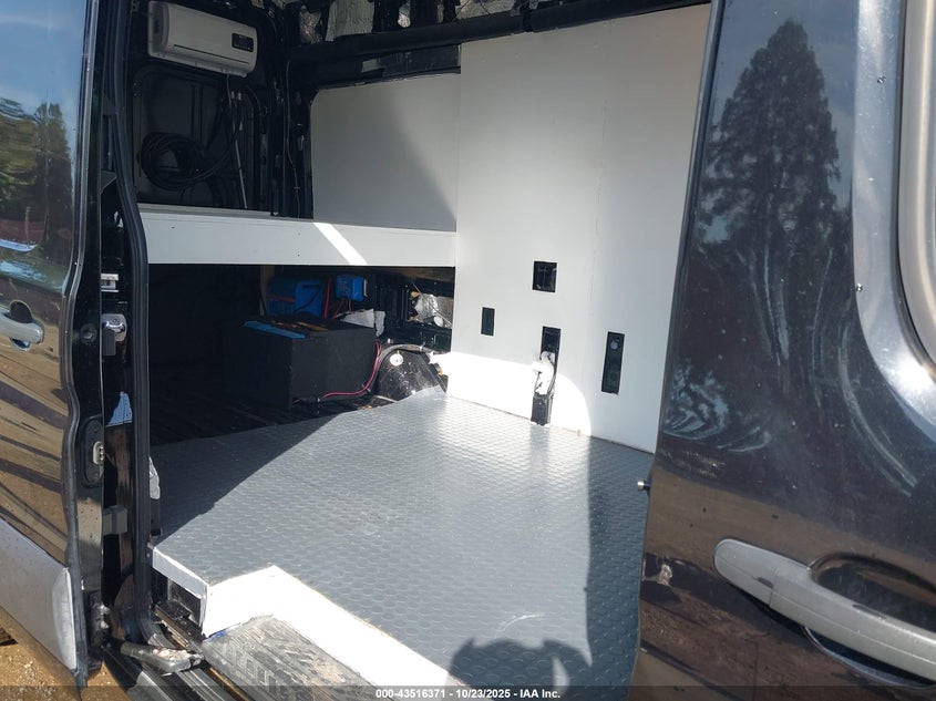 2023 Ford Transit-250 VIN: 1FTBR2XG4PKB27264 Lot: 43516371