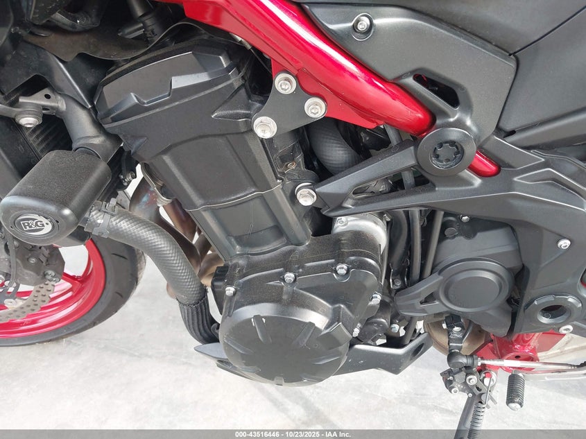 2021 Kawasaki Zr900 F VIN: ML5ZRDF14MDA48536 Lot: 43516446