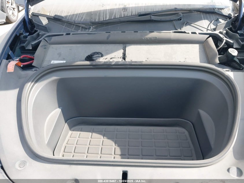 2023 Tesla Model Y Awd/Long Range Dual Motor All-Wheel Drive VIN: 7SAYGDEE5PA161076 Lot: 43516467