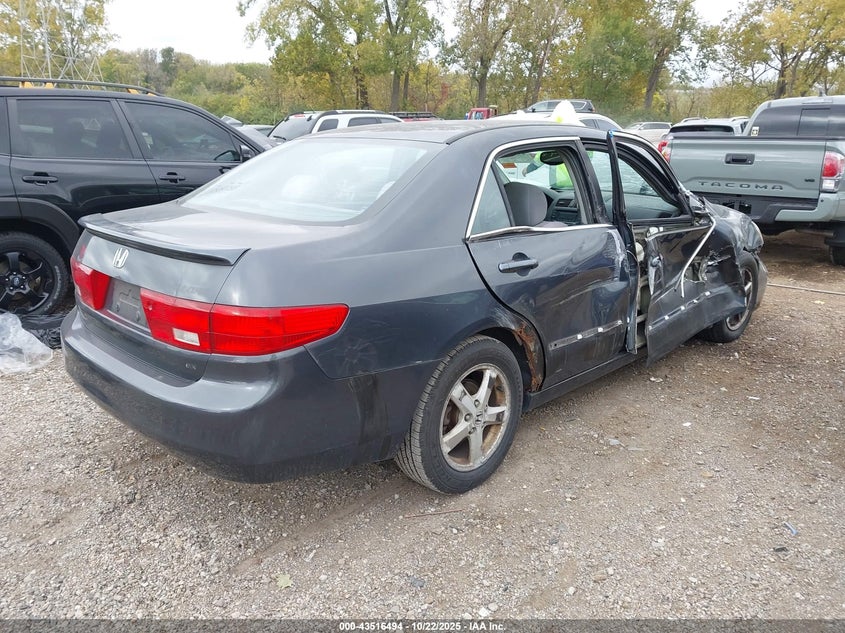 1HGCM56795A156026 2005 HONDA ACCORD photo no. 4
