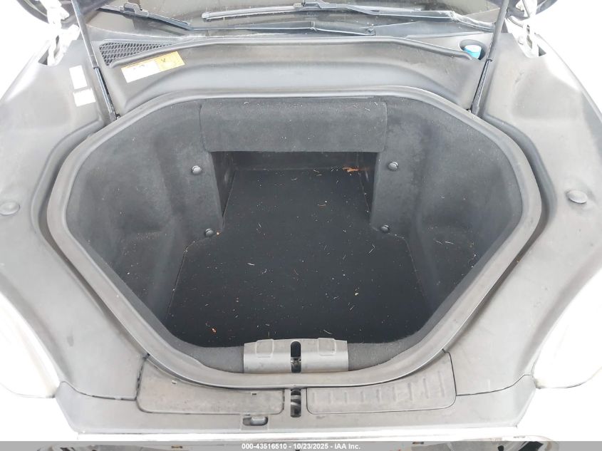 2013 Tesla Model S Performance VIN: 5YJSA1CP6DFP23377 Lot: 43516510