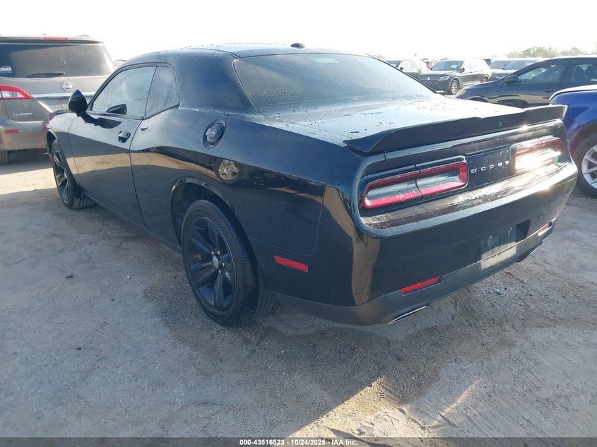 2C3CDZAG0KH694452 2019 DODGE CHALLENGER photo no. 3