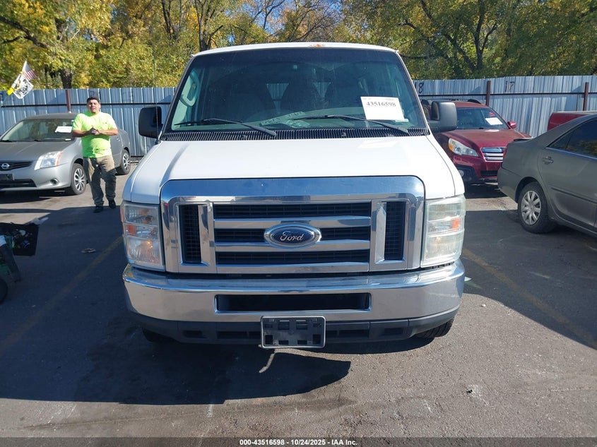 2008 Ford E-350 Super Duty Xl/Xlt VIN: 1FDNE31L78DB34232 Lot: 43516598