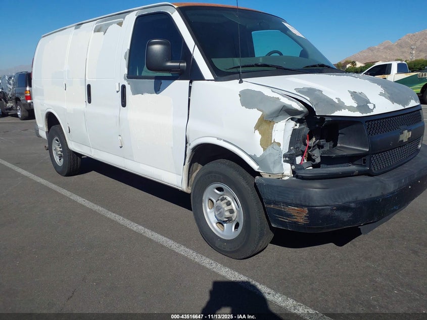 1GCGG25K881232240 2008 Chevrolet Express Work Van auction photo 1