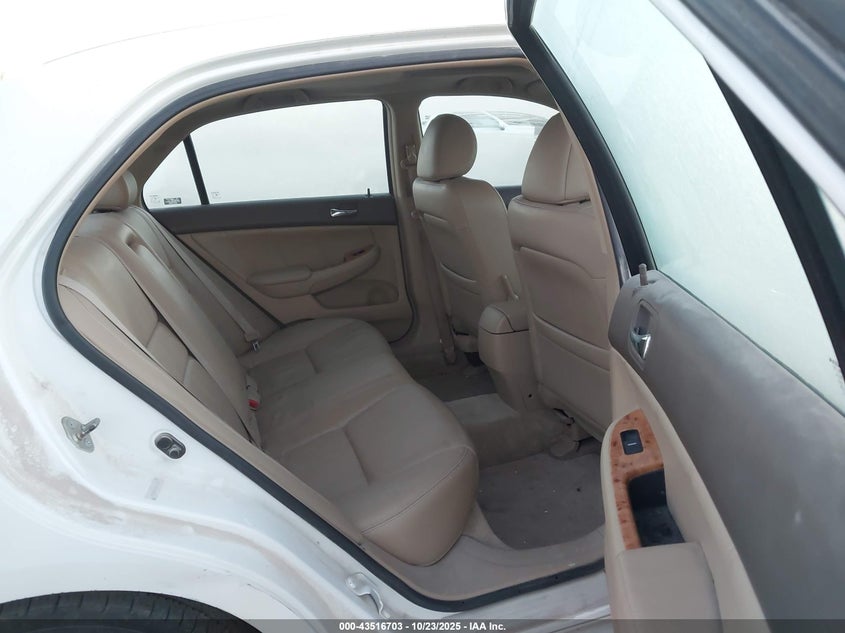 1HGCM56815A133591 2005 HONDA ACCORD photo no. 8