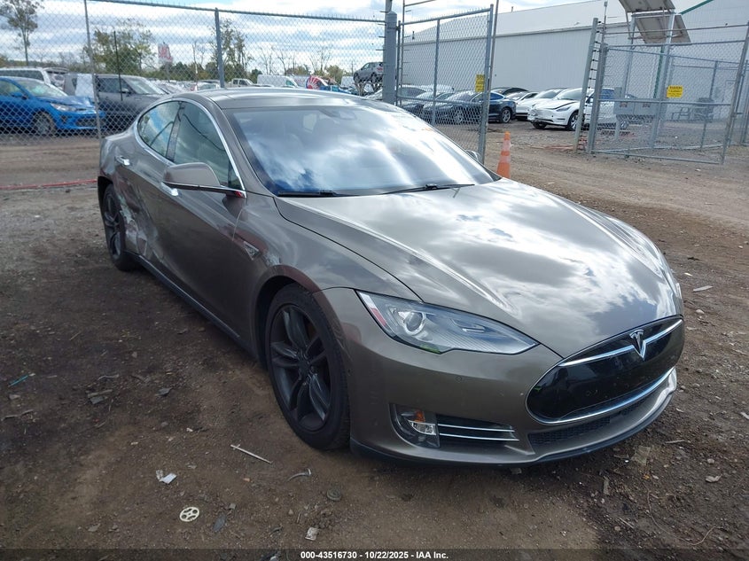 2015 TESLA MODEL S 70D/85D/P85D - 5YJSA1E27FF111998