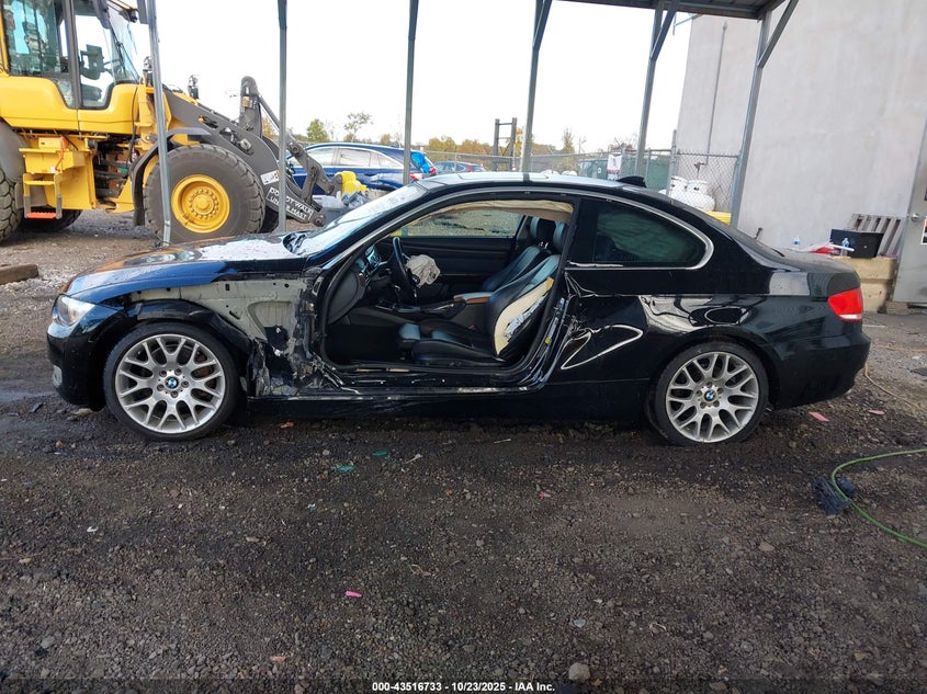 2008 BMW 328I VIN: WBAWB33548P134880 Lot: 43516733