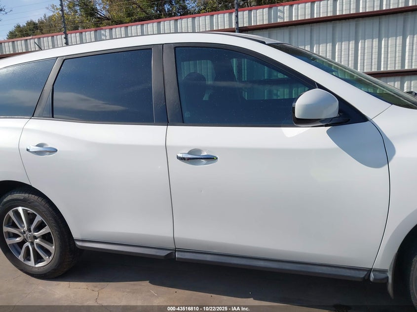2013 NISSAN PATHFINDER S 5N1AR2MN1DC665758
