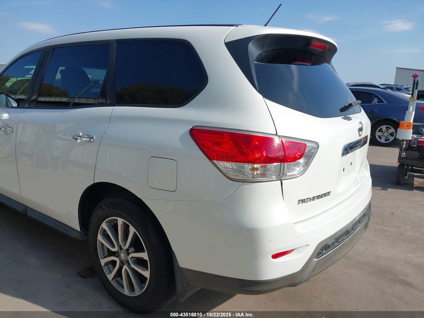 2013 NISSAN PATHFINDER S 5N1AR2MN1DC665758