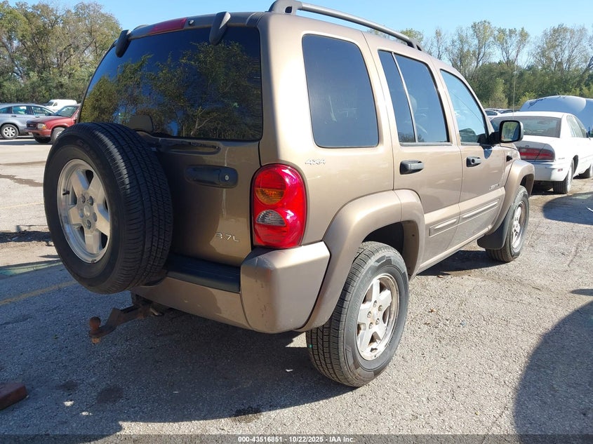 1J8GL58K62W145089 2002 JEEP LIBERTY (NORTH AMERICA) photo no. 4