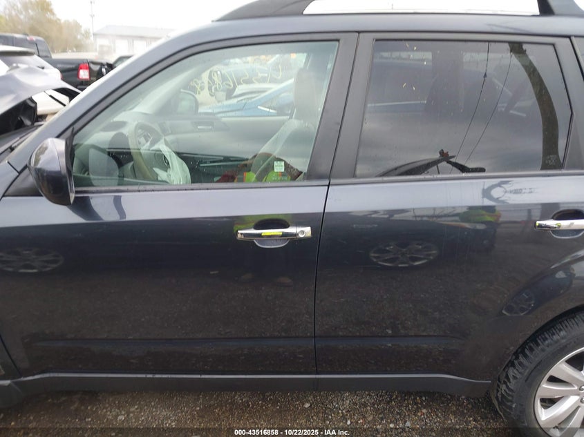 2013 SUBARU FORESTER 2.5X PREMIUM JF2SHADC7DH408354