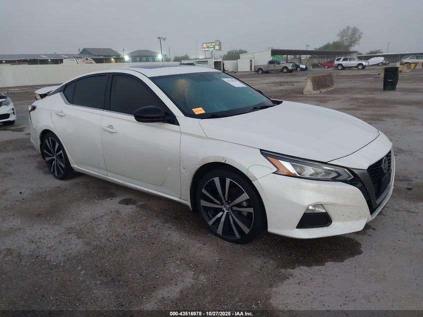 NISSAN ALTIMA 2.5 SR