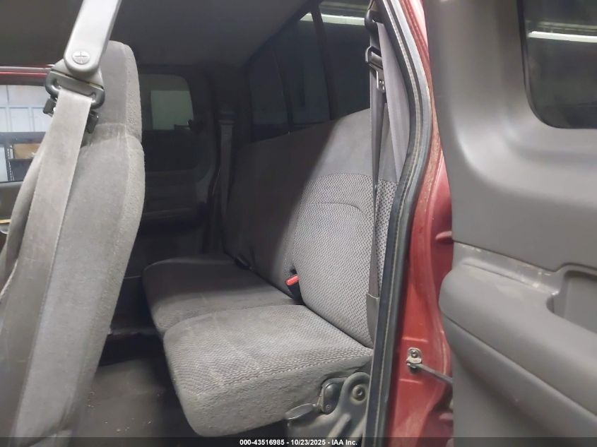 2000 Ford F-150 Lariat/Work Series/Xl/Xlt VIN: 1FTRX17L3YKA17092 Lot: 43516985