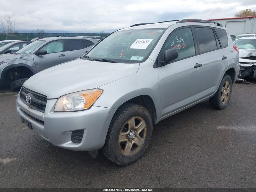2T3BF4DV9AW080593 2010 TOYOTA RAV 4 photo no. 2