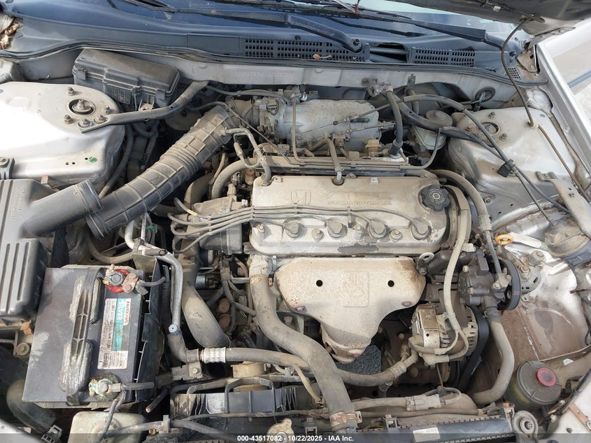 1HGCG5641WA053083 1998 HONDA ACCORD photo no. 10