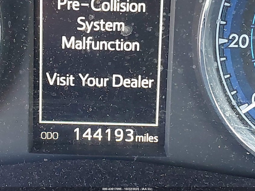 2018 TOYOTA COROLLA SE 2T1BURHEXJC023083