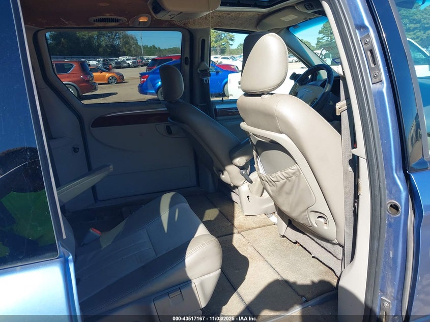 2007 Chrysler Town & Country Touring VIN: 2A4GP54L47R223485 Lot: 43517167